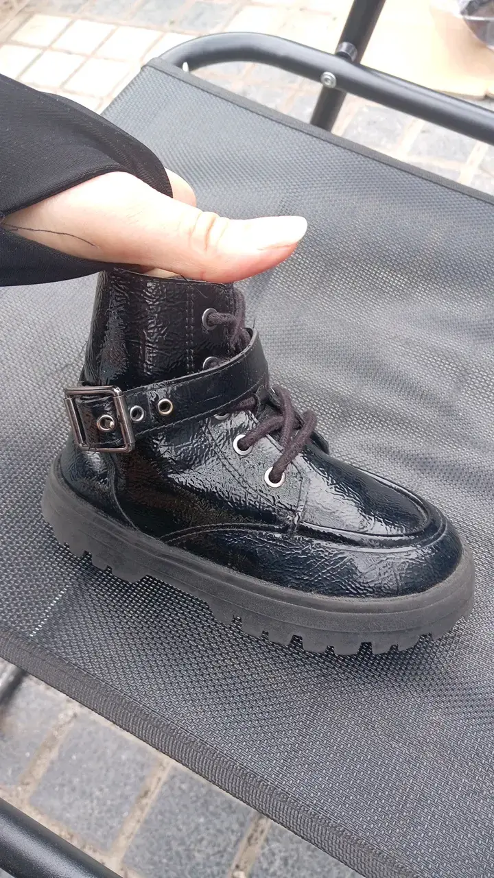 Botas negras de cuero sintético para mujer - 3
