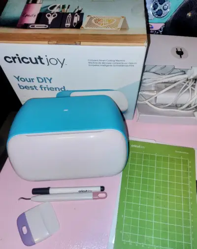 Máquina de corte Cricut Joy con accesorios - miniatura 1