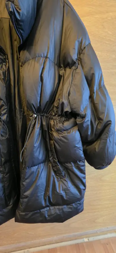 Chaqueta acolchada negra oversized - miniatura 2