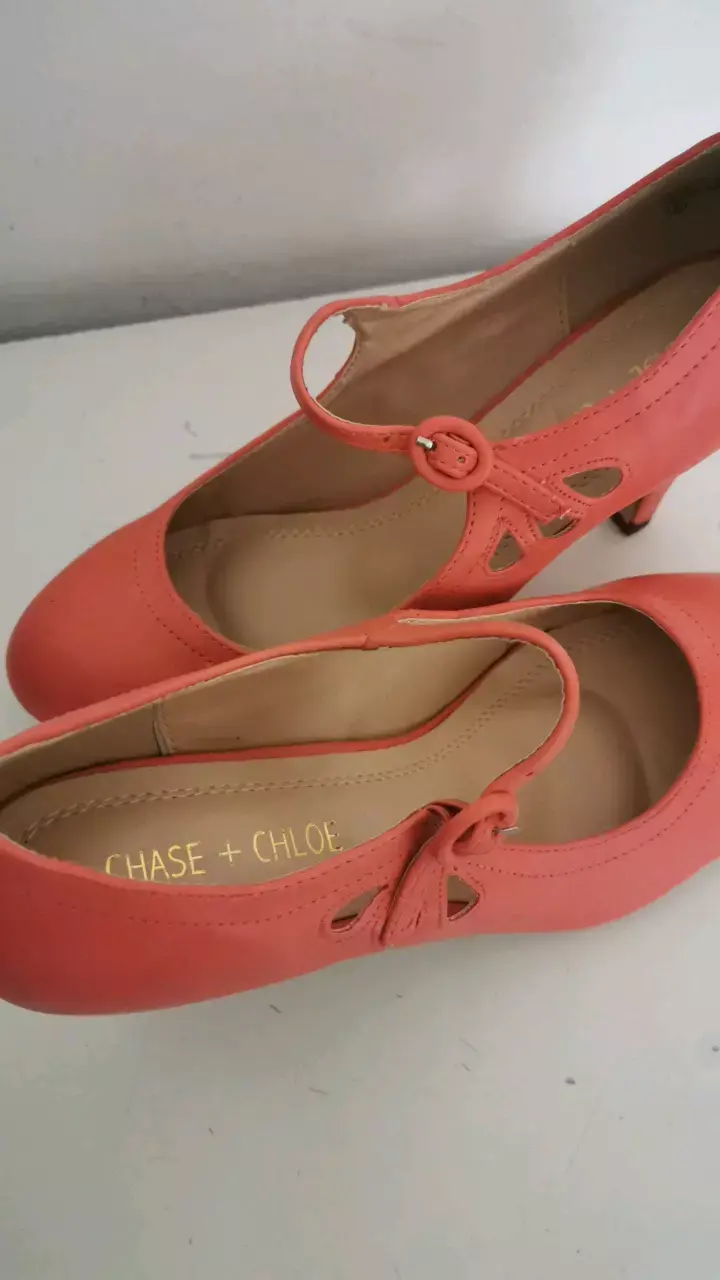 Zapatos de tacón coral Chase and Cloé - 2