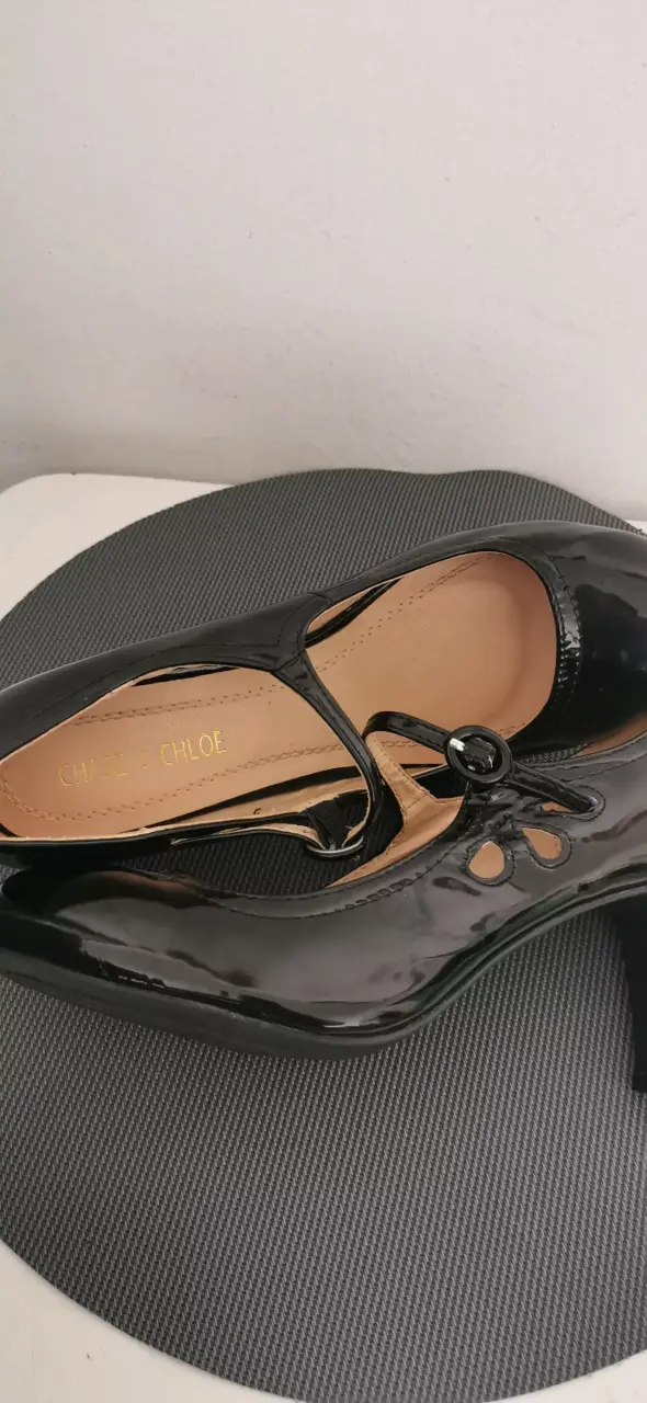 Zapato de tacón charol Chase and Cloé - 3