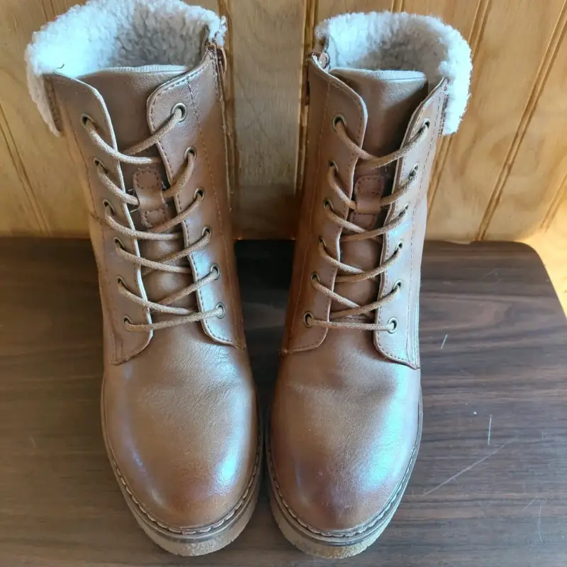 Botas cafe con forro de lana talla 36-37 - 2