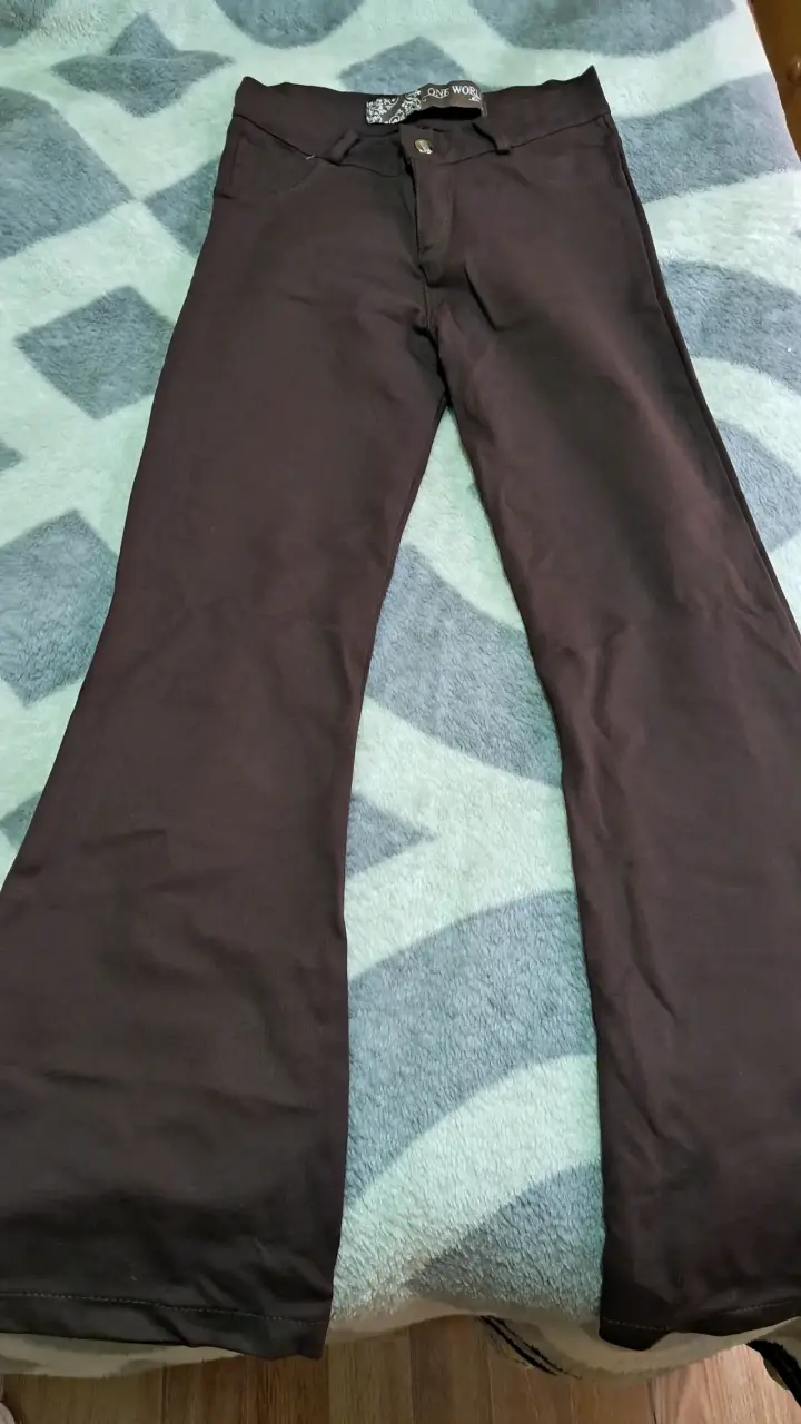 Pantalones negros One World acampanados - 1