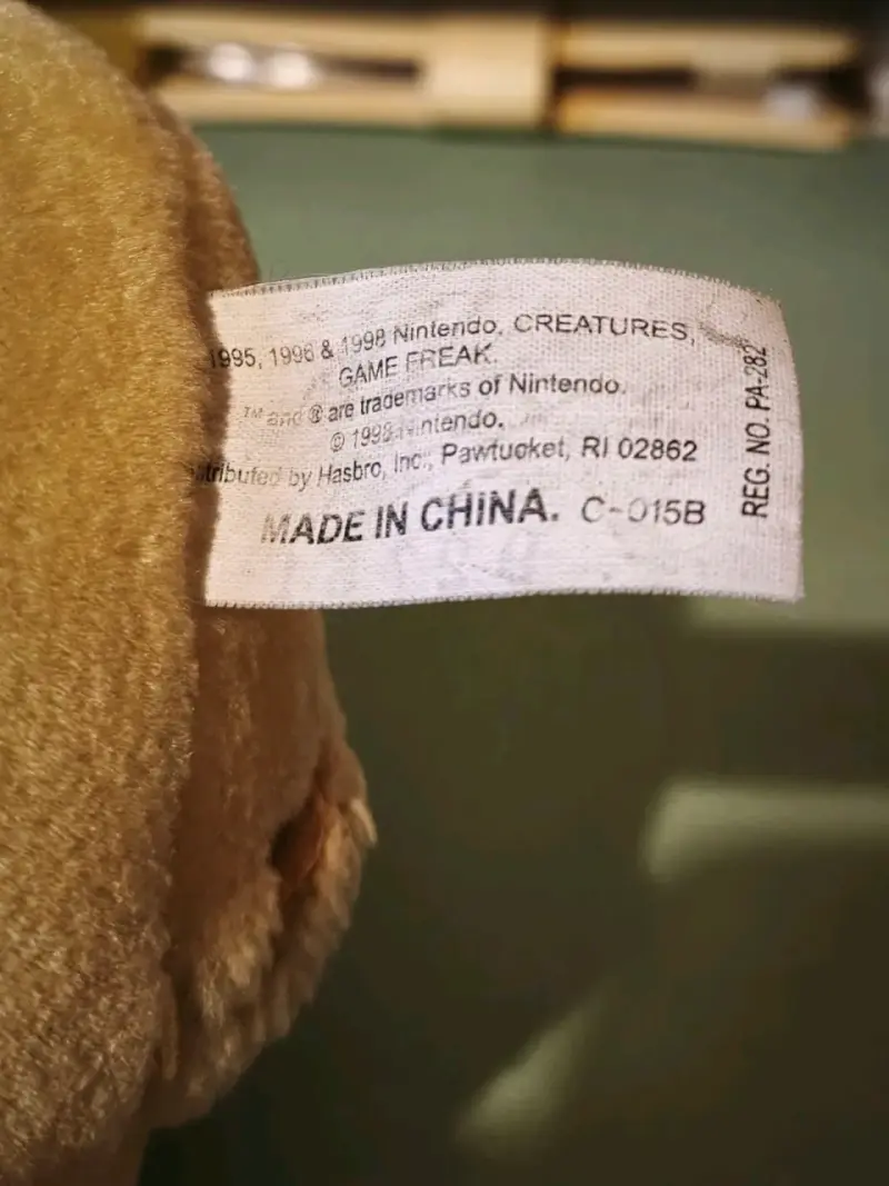 Peluche Pikachu 1998 - 4