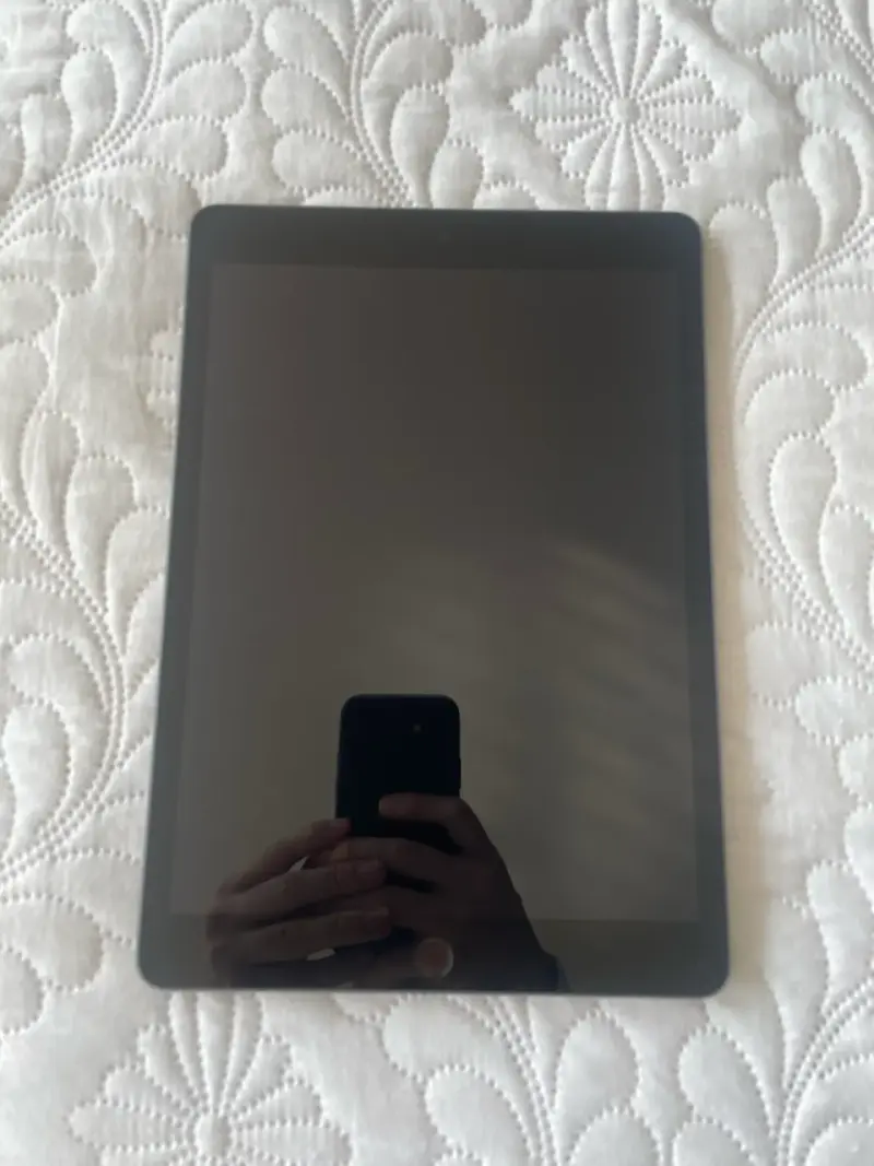 iPad 9na Generación en perfecto estado - 1
