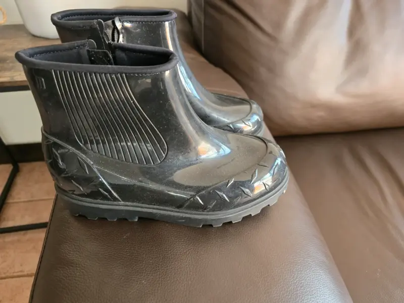 Botines de lluvia impermeables negros - 1