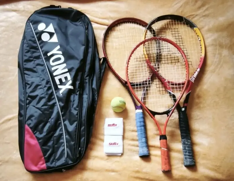 Súper Pack Familiar Tenis + Accesorios - 1
