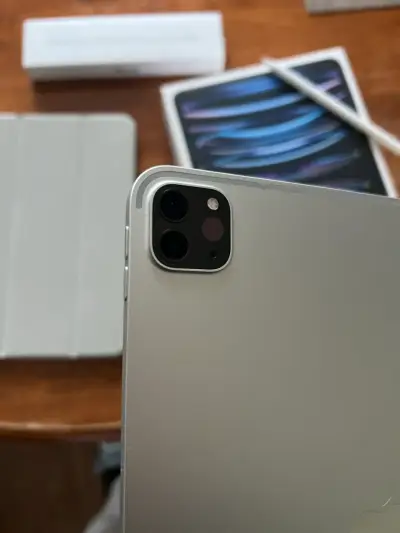 iPad Pro 11” M2 4ta Gen (256GB) + Apple Pencil 2 - miniatura 10