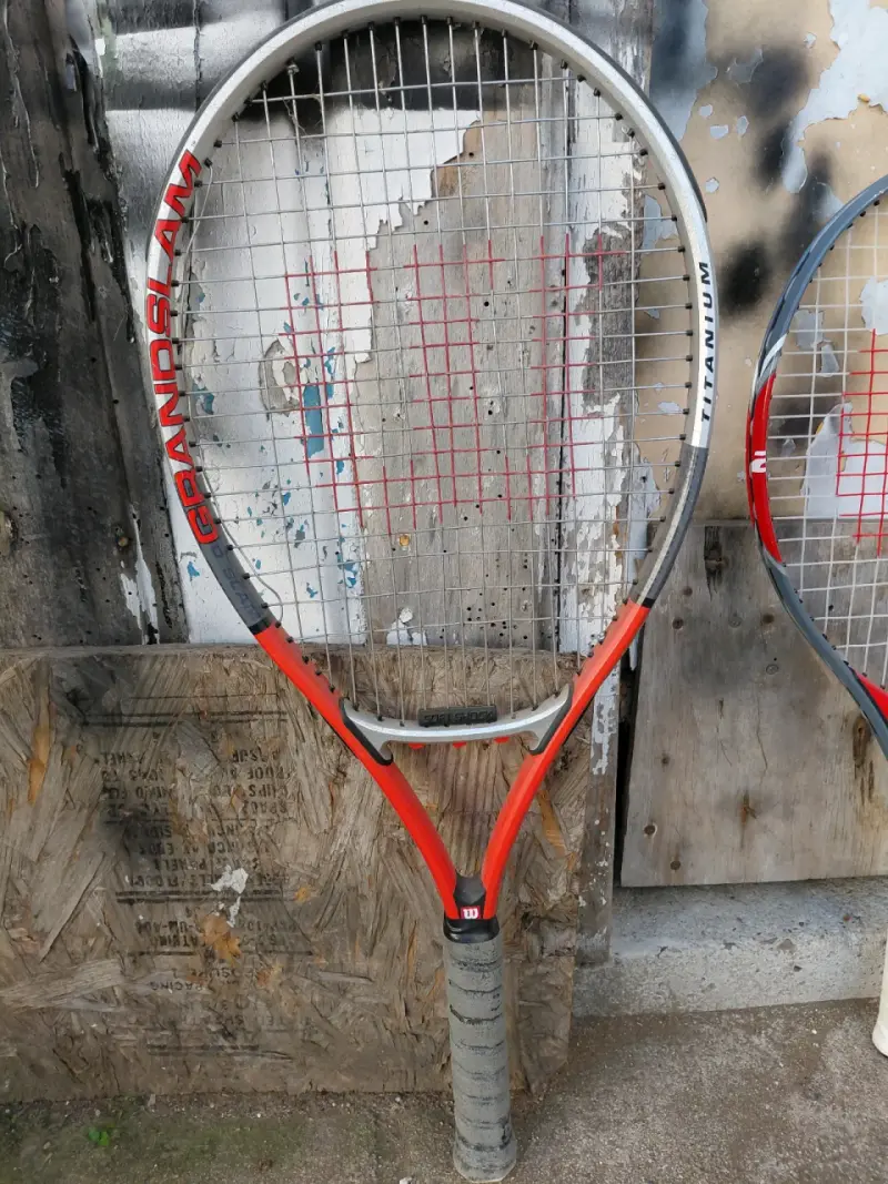 Raqueta de tenis Grand Slam Titanium