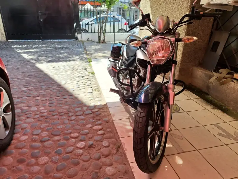 Moto Haojue TR 150 - 3