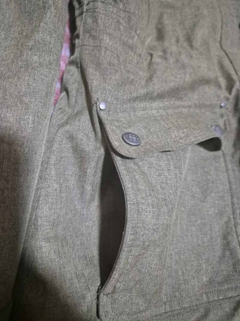 Parka verde con capucha desmontable - 3