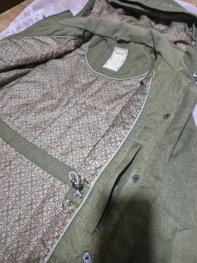 Parka verde con capucha desmontable - miniatura 5