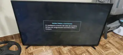 Televisor Samsung de 50 pulgadas en buen estado - miniatura 1