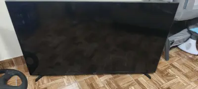 Televisor Samsung de 50 pulgadas en buen estado - miniatura 2