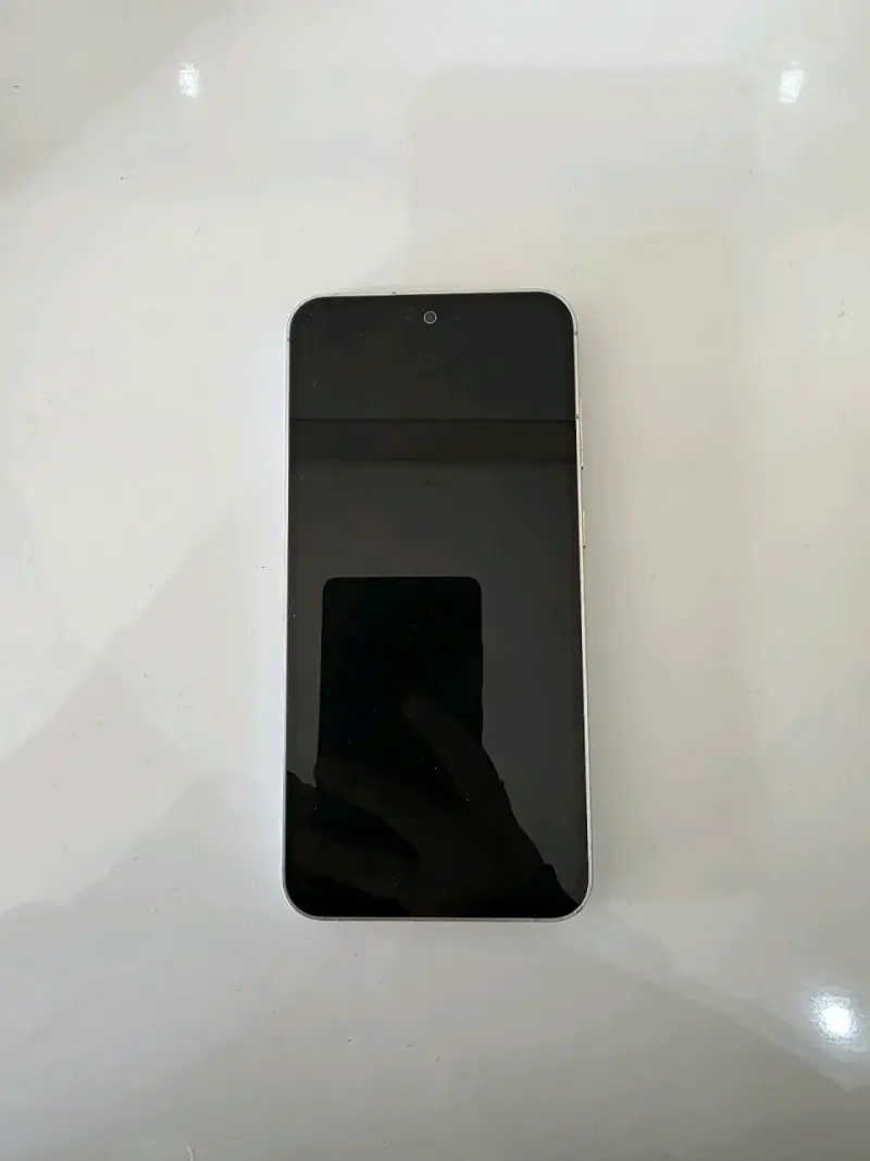 Samsung Galaxy S23fe - 1