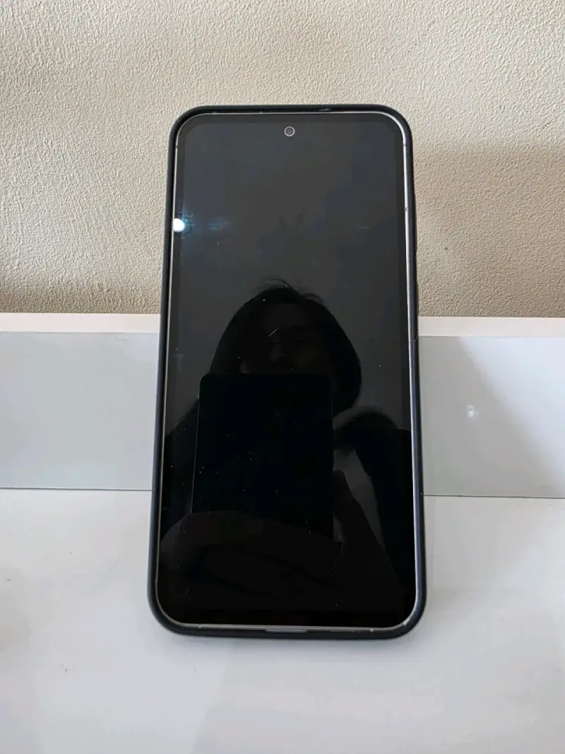 Samsung Galaxy S23fe - 4