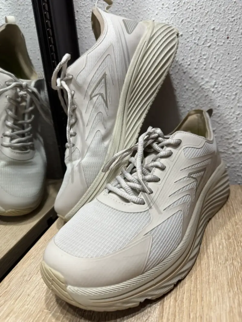 Zapatillas deportivas blancas unisex - 4
