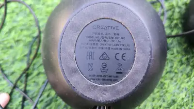 Parlantes Creative USB compactos - miniatura 2