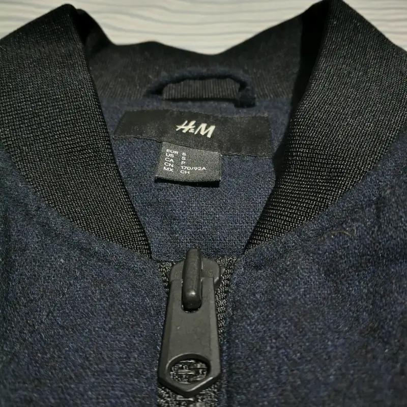 Chaqueta bomber negra H&M para hombre - 2