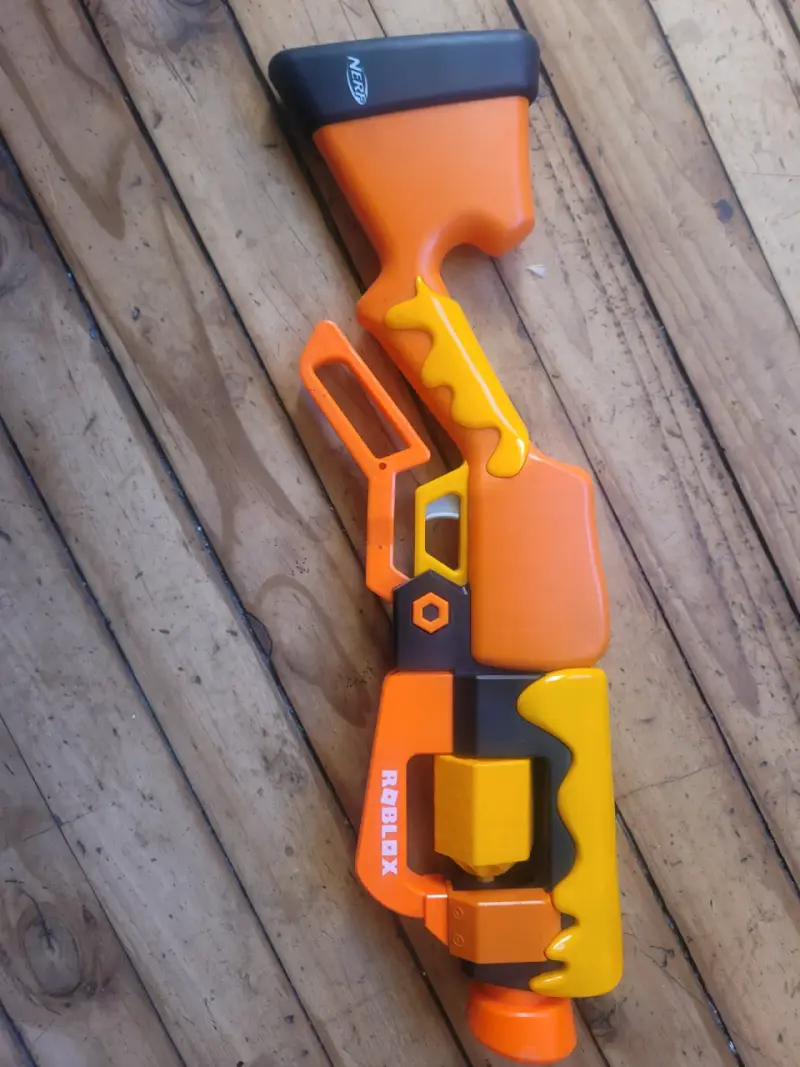 Lanzador Nerf Roblox edición especial