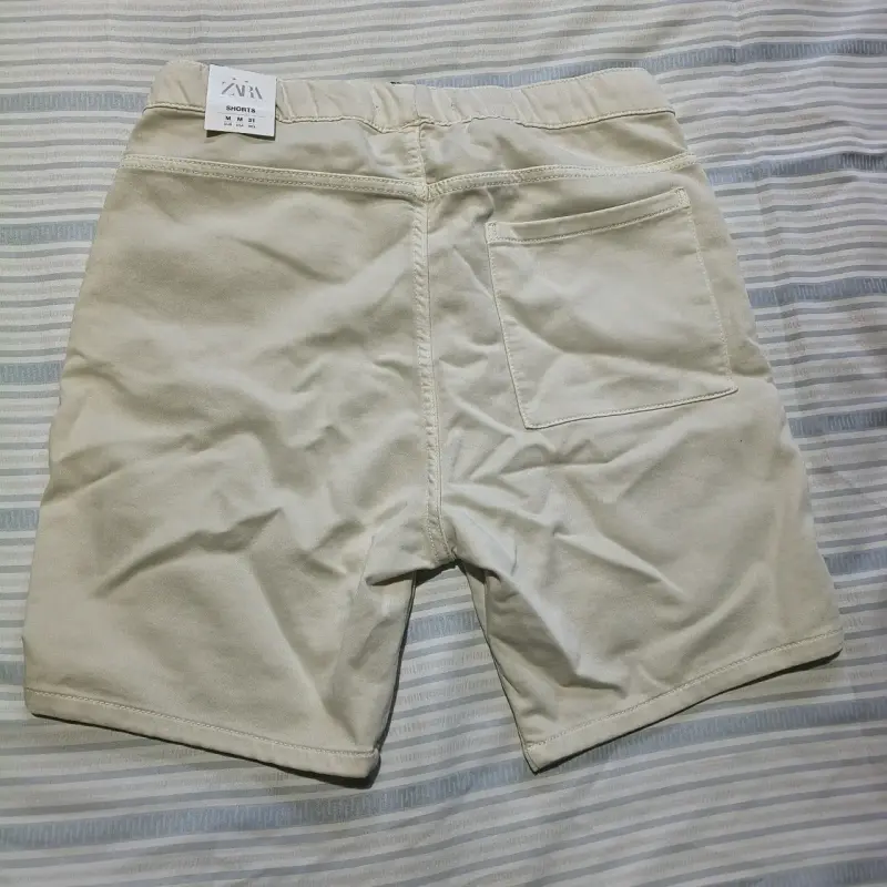 Shorts beige de algodón Zara para hombre - 3