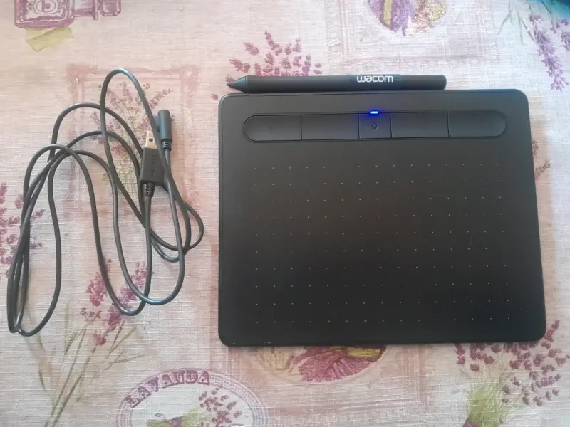 Tableta gráfica Wacom Cable Usb y Bluetooth - 2