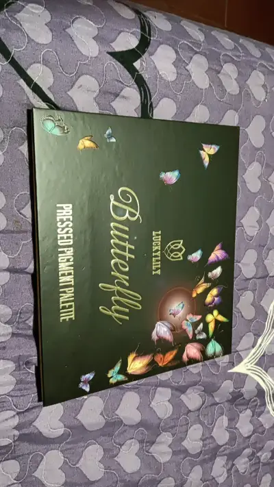 Paleta de pigmentos Lucky Lily Butterfly - miniatura 1