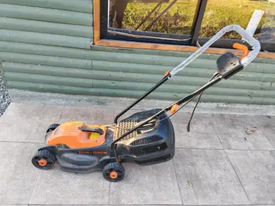 Cortacésped eléctrico 1200W 32cm - miniatura 1