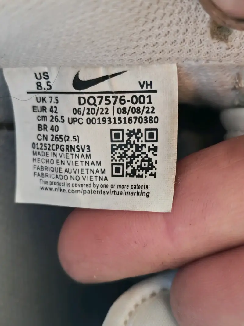 Zapatillas Nike Dunk Low blancas y negras - 3