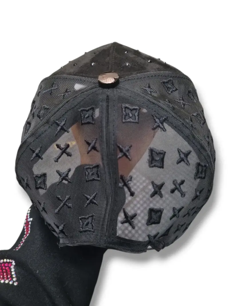 Jockey de gamuza Premium Malla Bordada – Ajustable - 3