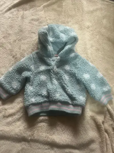 Ropa bebé - miniatura 1