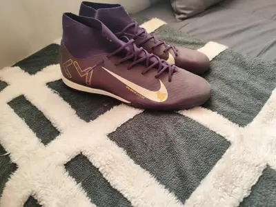 Zapatillas deportivas Nike moradas talla 45 - miniatura 1