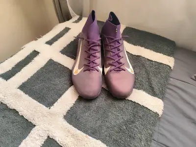 Zapatillas deportivas Nike moradas talla 45 - miniatura 2