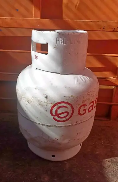 Balón de gas 25 kg usado - miniatura 1