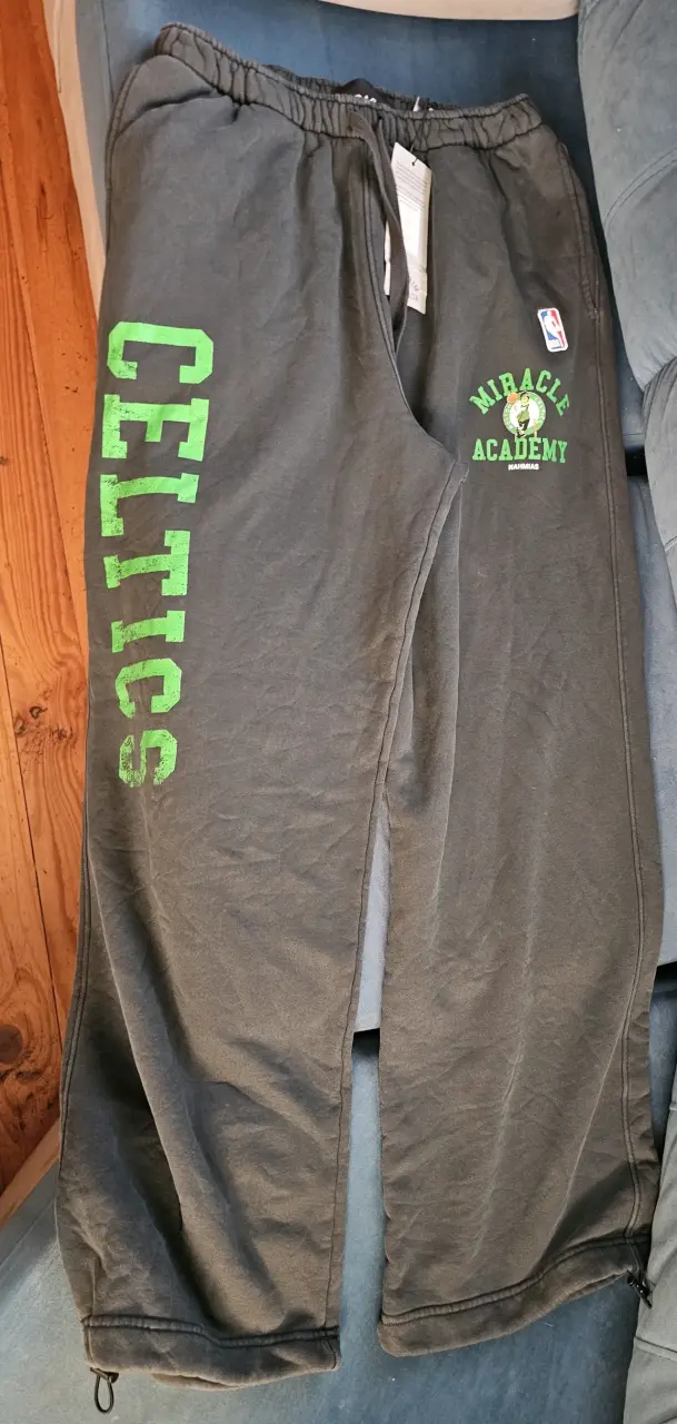 Pantalones deportivos Celtics NBA gris - 1