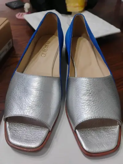 Zapatos planos bicolor azul y plateado - miniatura 3