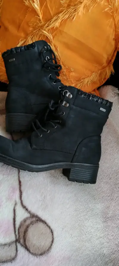 Botines negros Azaleia con forro interior - miniatura 3