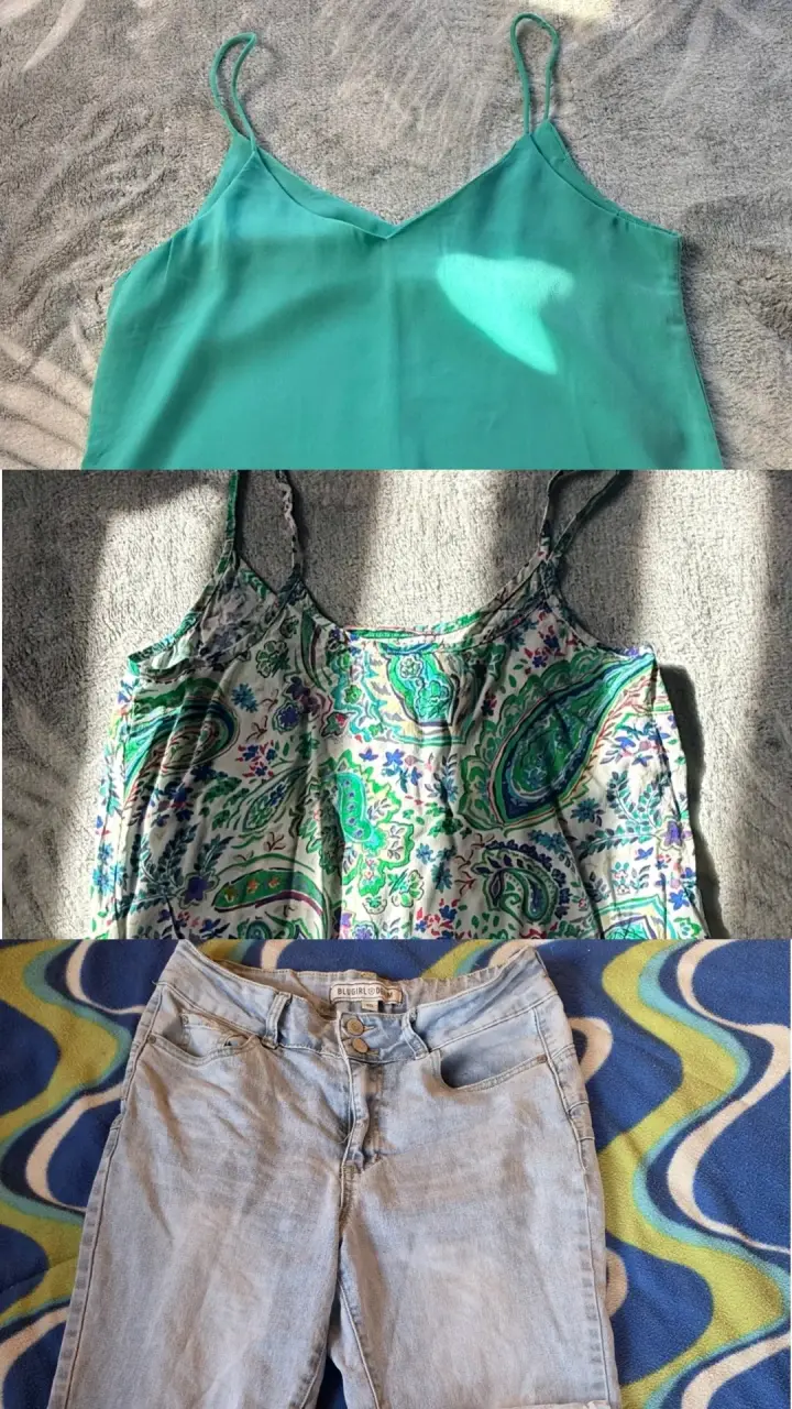Pack Jeans y 2 blusas verdes - 1