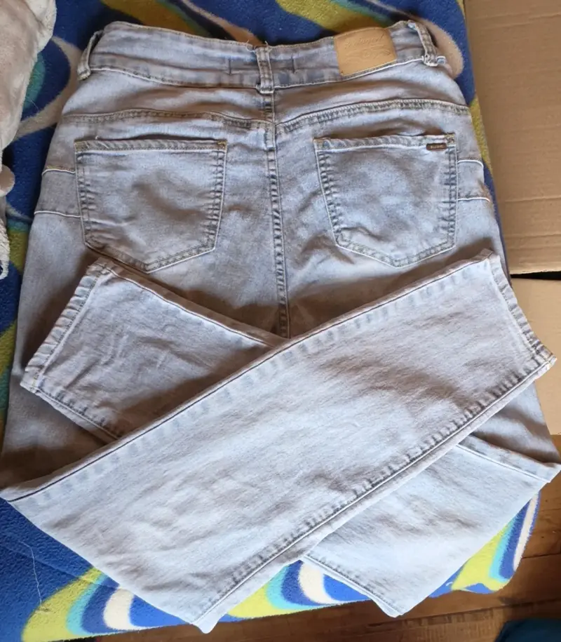 Pack Jeans y 2 blusas verdes - 5