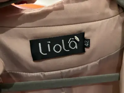 Blazer Liola talla 42 color beige - miniatura 3