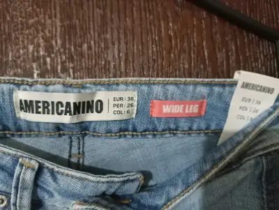 Jeans Americano wide leg  nuevo sin uso - miniatura 2