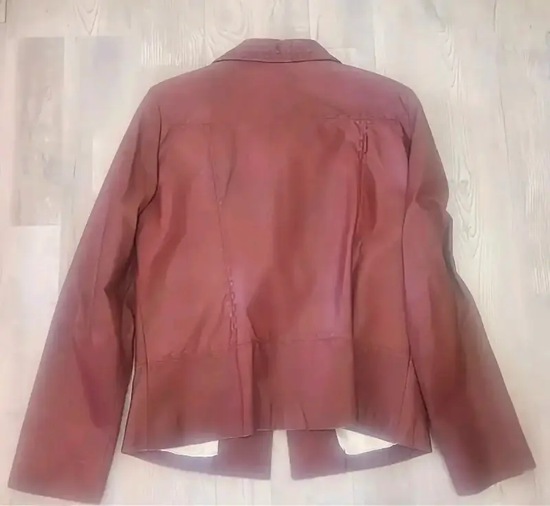Chaqueta de cuero burdeo para mujer - 3