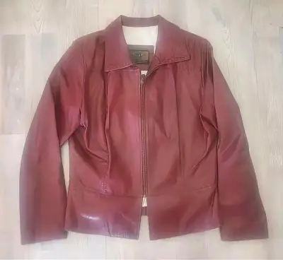 Chaqueta de cuero burdeo para mujer - miniatura 4