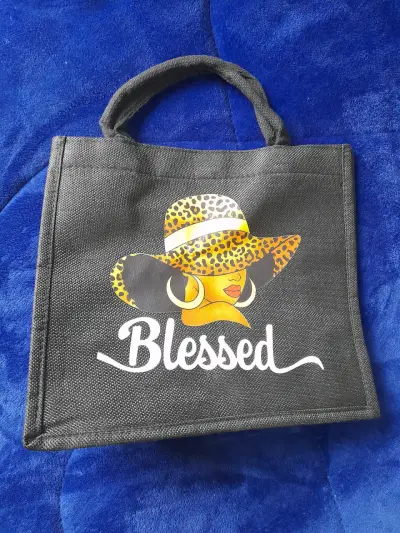Bolso tote negro con diseño 'Blessed' - miniatura 1