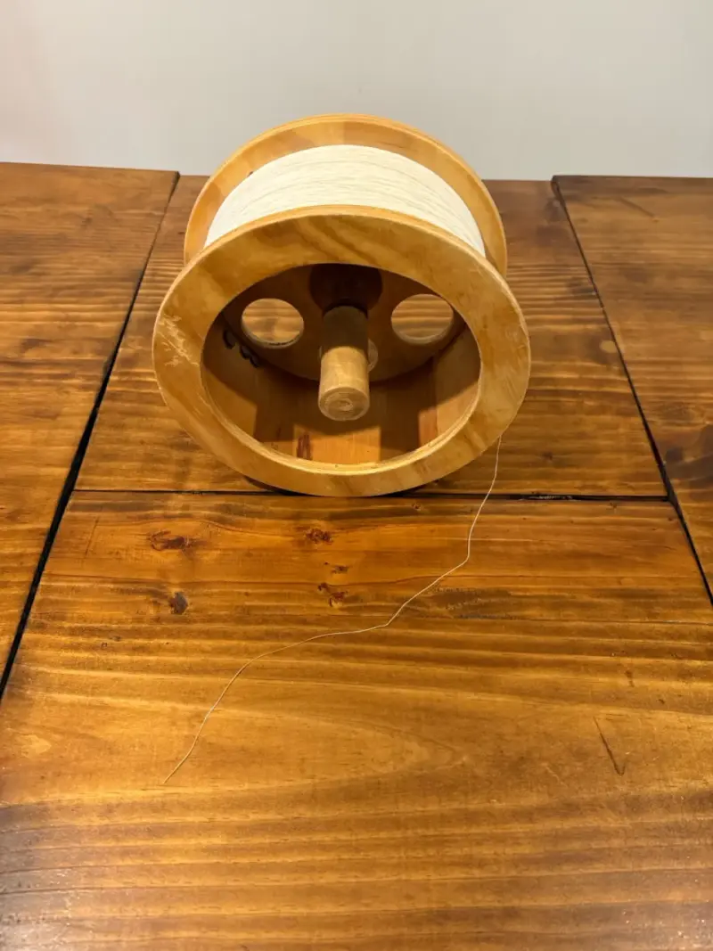 Carrete vintage de madera - 3