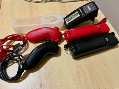 Nintendo Wii Mini con accesorios y juegos - miniatura 3