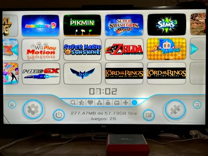 Nintendo Wii Mini con accesorios y juegos - 6