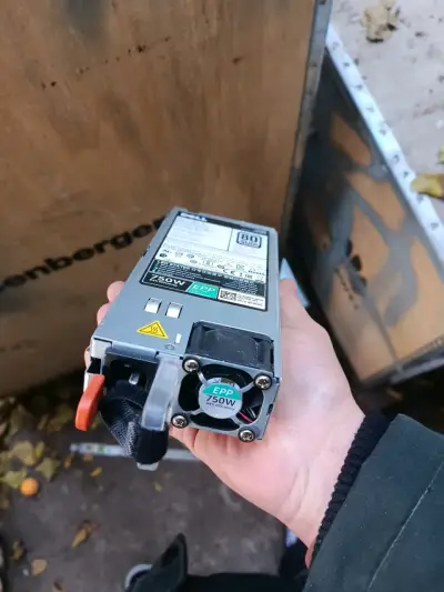 Fuente de poder Dell 750W EPP, Repuestos - miniatura 1