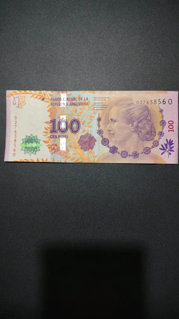 Billete de 100 pesos argentinos