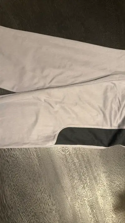 Pantalones deportivos Nike grises para hombre - miniatura 3